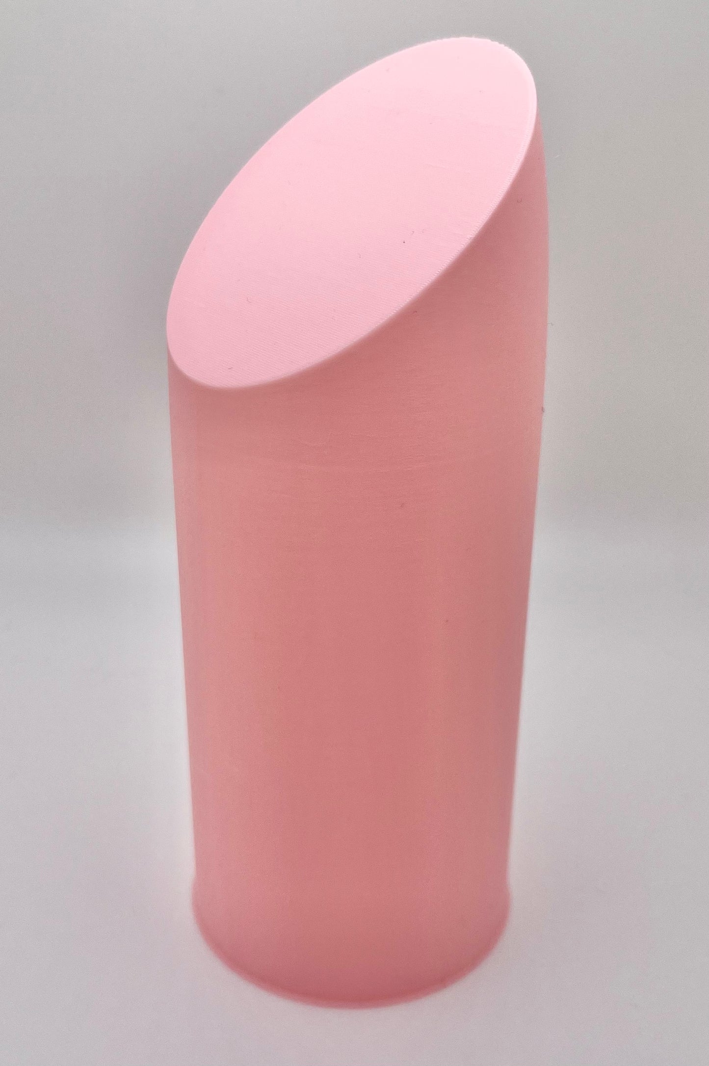 Pantalla de lámpara con forma de lápiz labial